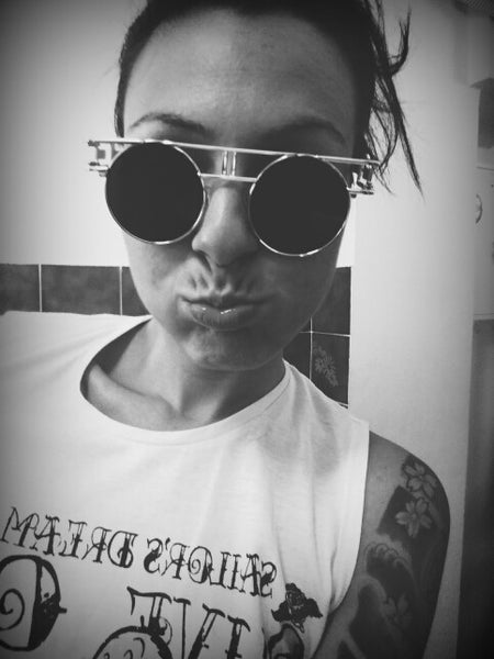 B Boxed Metal Frame  Sunglasses