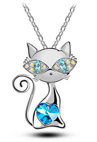 Wide Eyed Cat Pendant