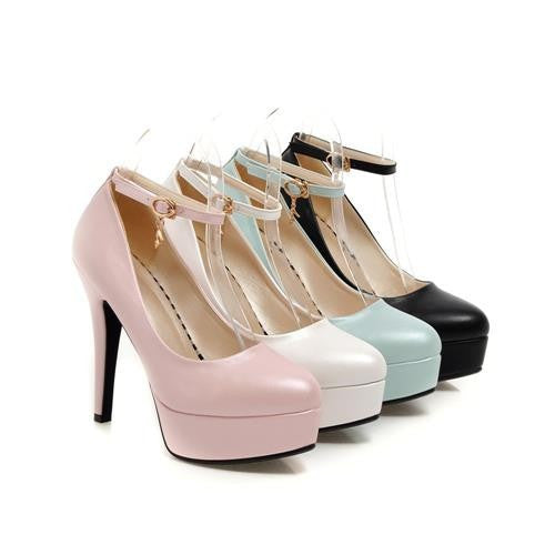 Cole Sleek Pumps