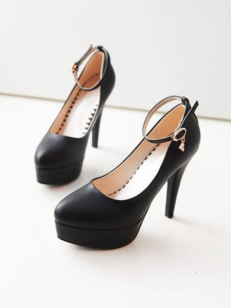 Cole Sleek Pumps