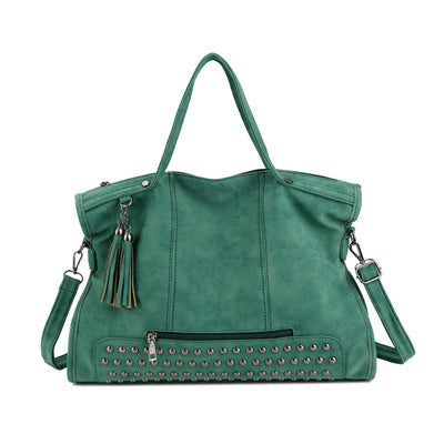 Bay Tassel Bag